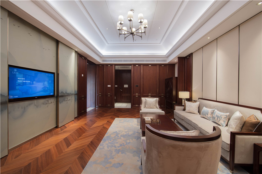 8號(hào)樓 龍城景觀套房 Executive View Room