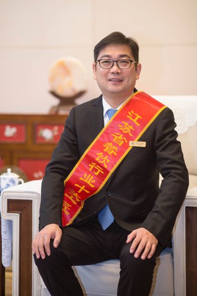 劉郁春