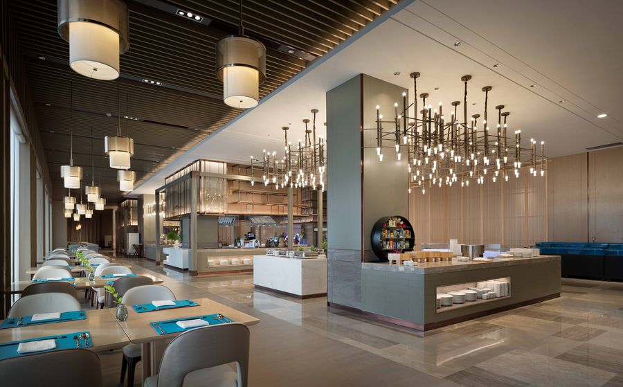 繽紛自助餐廳 Colourful Buffet Restaurant